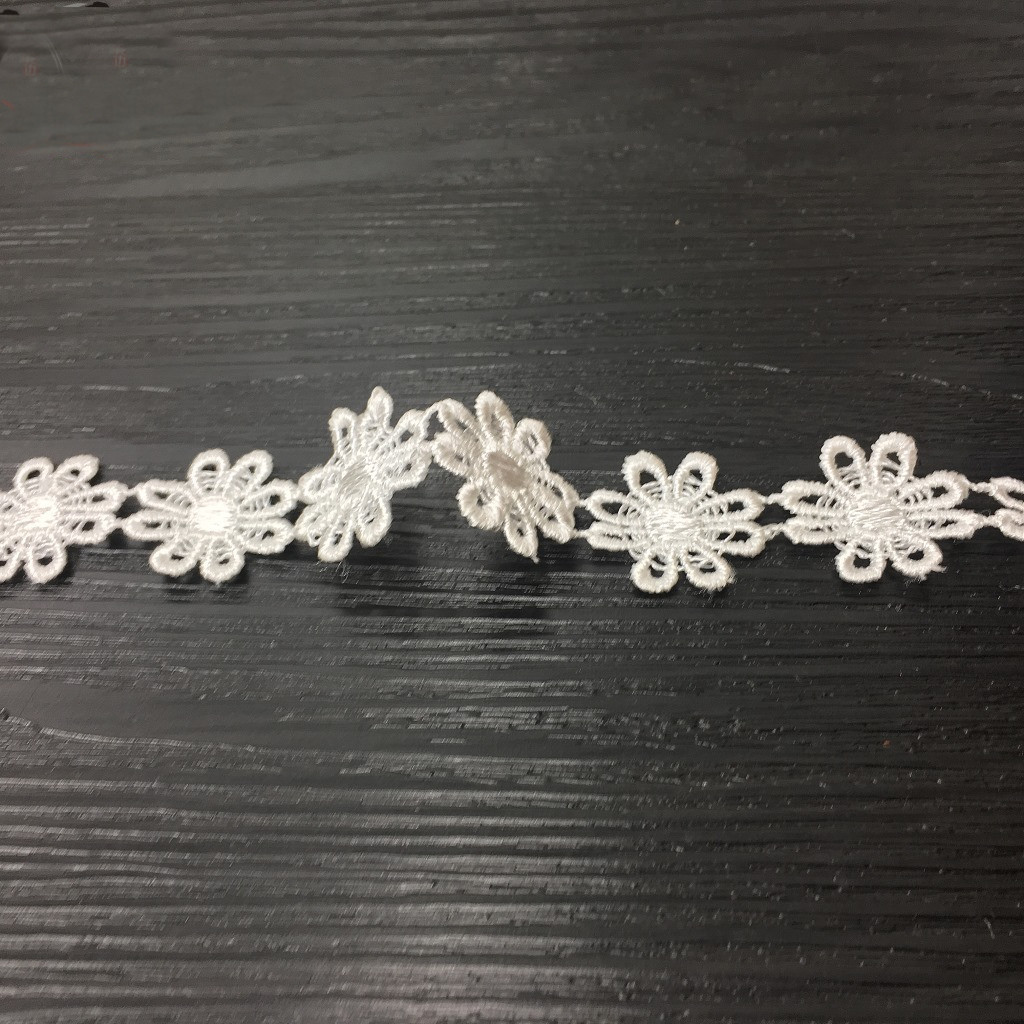 Lace Ribbon Trim - Cute Hollow Flowers Garment Lace Fabric