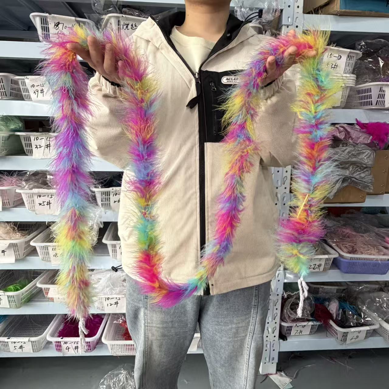 Multicolored 2Meters Marabou F - đánh giá và giá Feather Trim Marabou