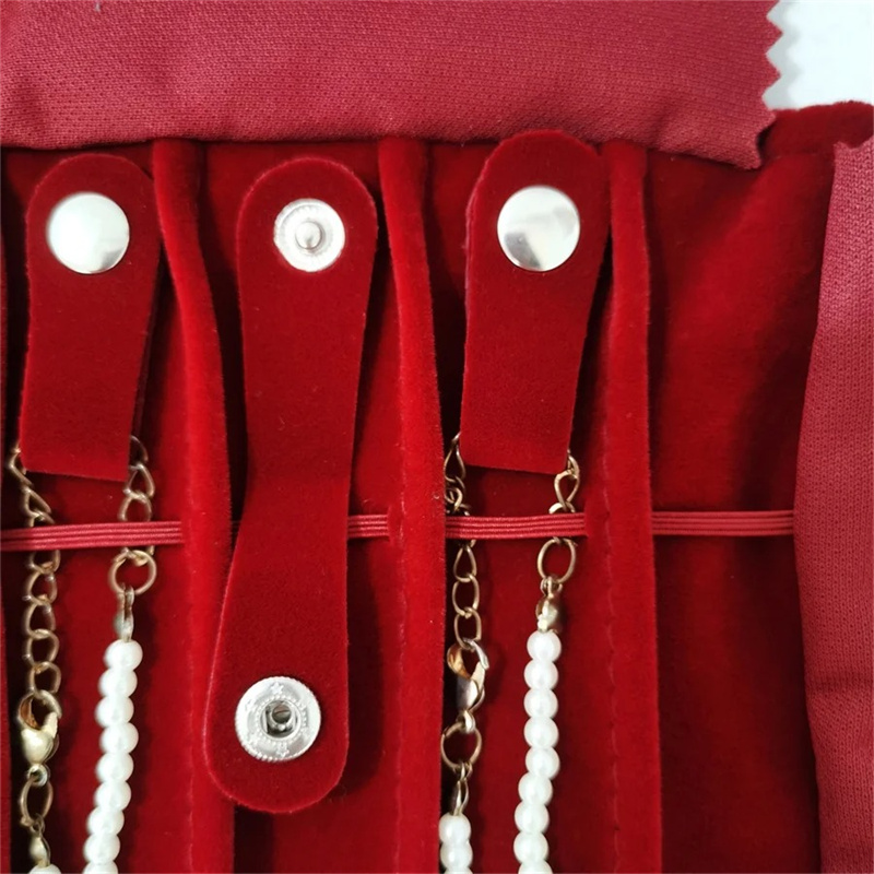 Burgundy Velvet Jewelry Roll-U - đánh giá và giá Velvet Ribbon Roll